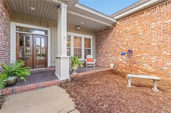 Fairhope, AL 36532,284 Saffron AVE