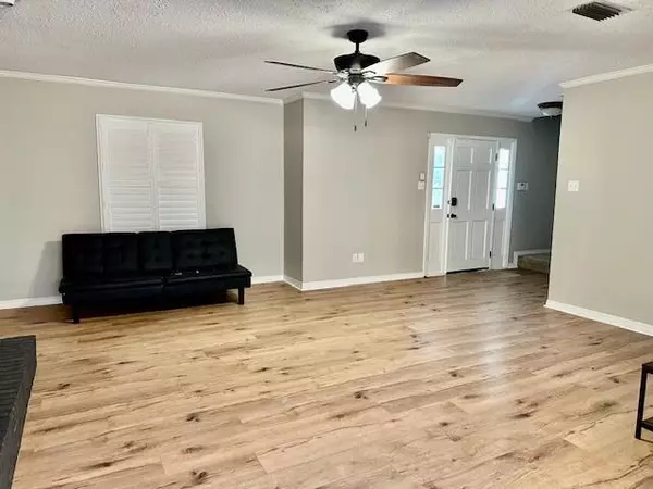 Mobile, AL 36609,812 Mcneil AVE