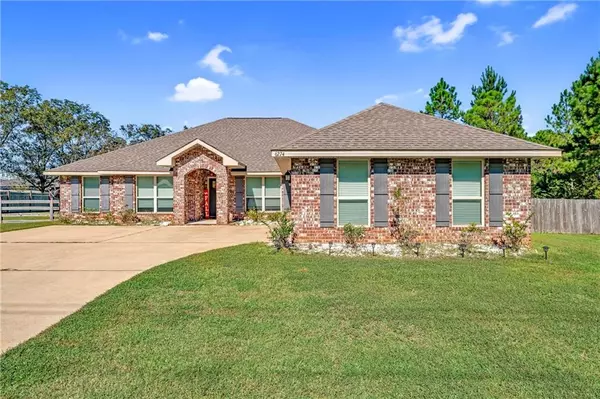 Irvington, AL 36544,6274 Half Mile RD