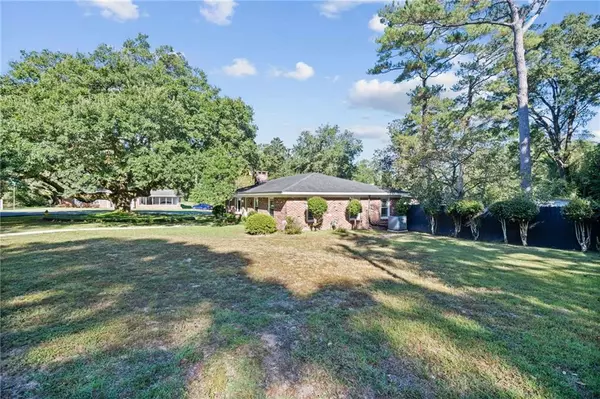 Mobile, AL 36608,100 Cosgrove DR