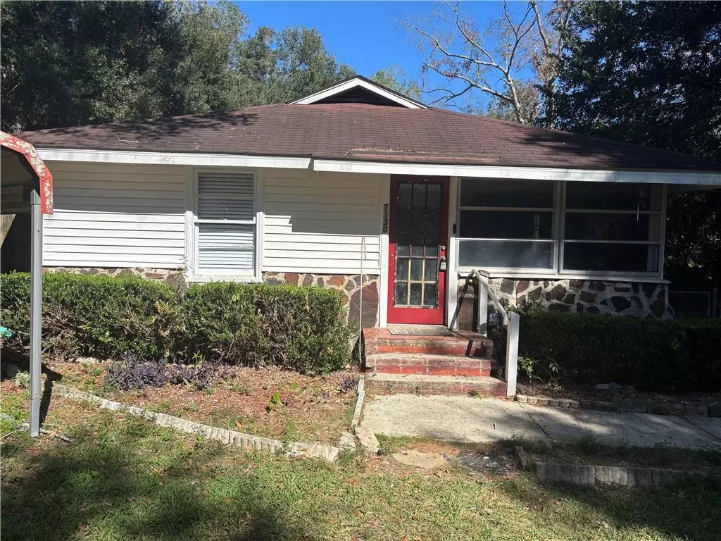 Mobile, AL 36608,7130 Cedar ST
