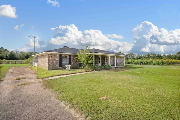 Grand Bay, AL 36541,11210A Glass RD