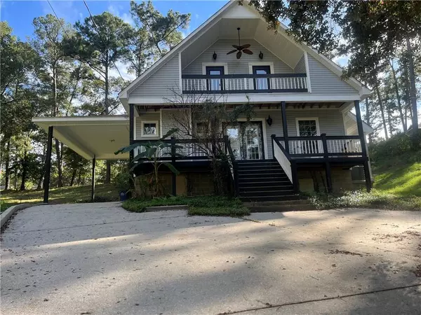 108 Glenwood CIR, Daphne, AL 36526
