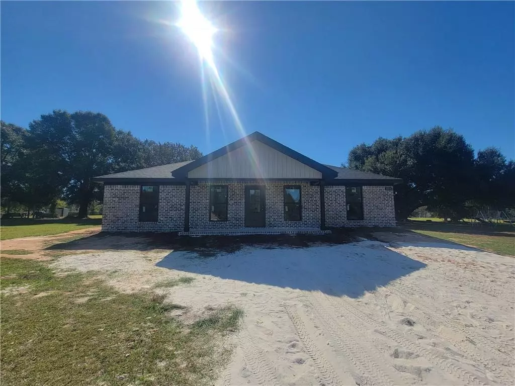 Citronelle, AL 36522,8095 Meadowwood DR