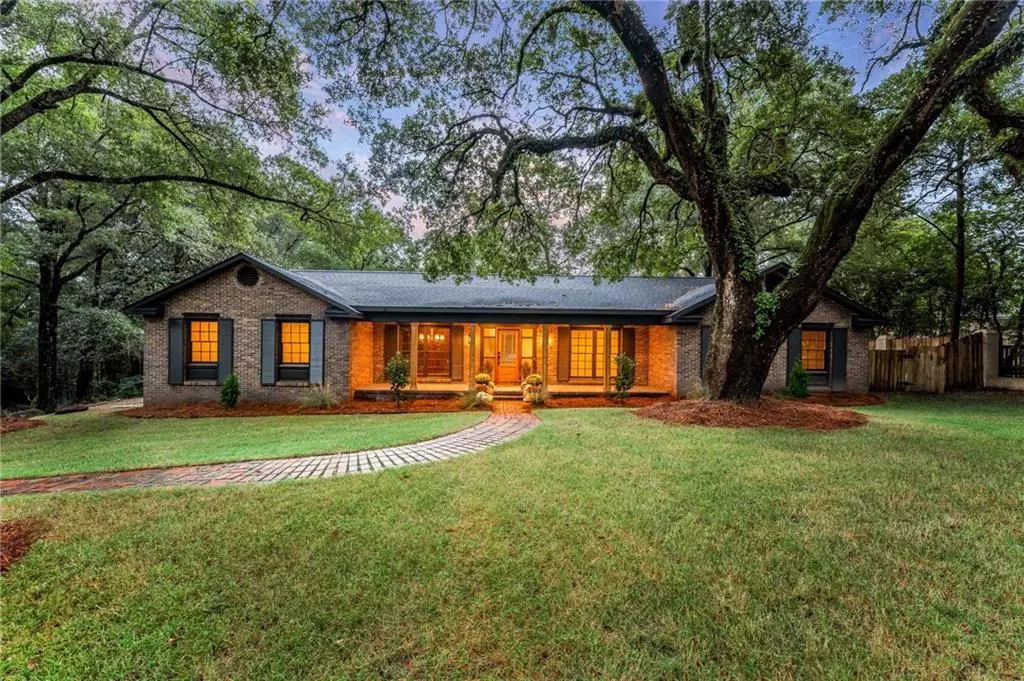 Mobile, AL 36608,305 Trent Mill CT