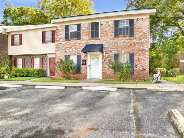 Mobile, AL 36609,4017 Cottage Hill RD #53