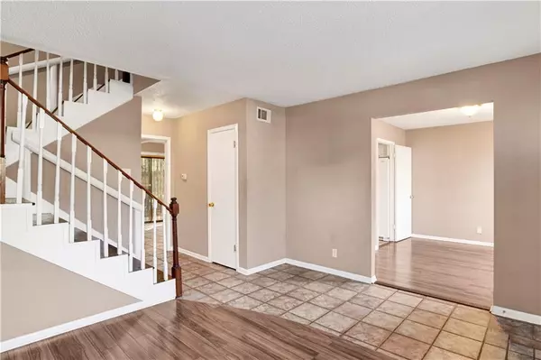 Mobile, AL 36609,4017 Cottage Hill RD #53