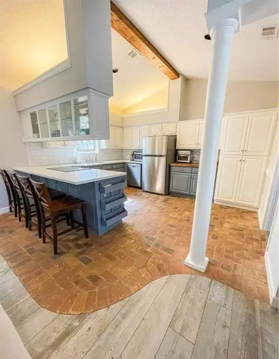 Mobile, AL 36695,2271 Carrington DR