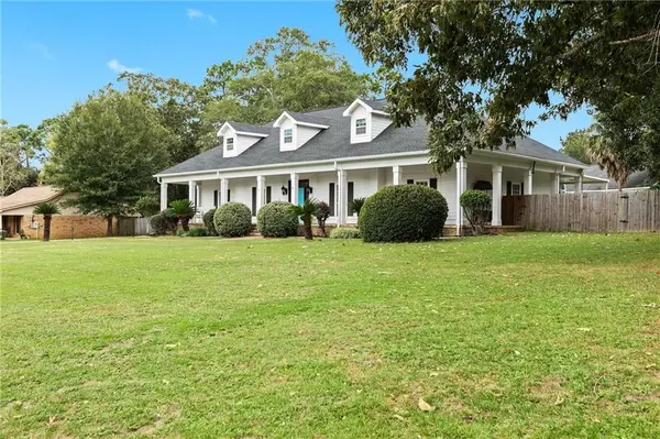 Daphne, AL 36526,106 Black Oak WAY