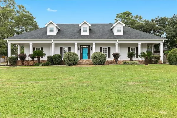 Daphne, AL 36526,106 Black Oak WAY