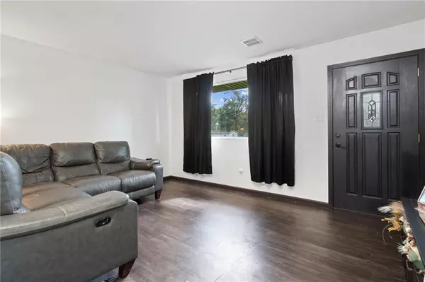 Theodore, AL 36582,6730 Hayfield CIR N