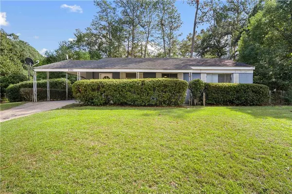 4001 Sunnyvale LN S, Mobile, AL 36609