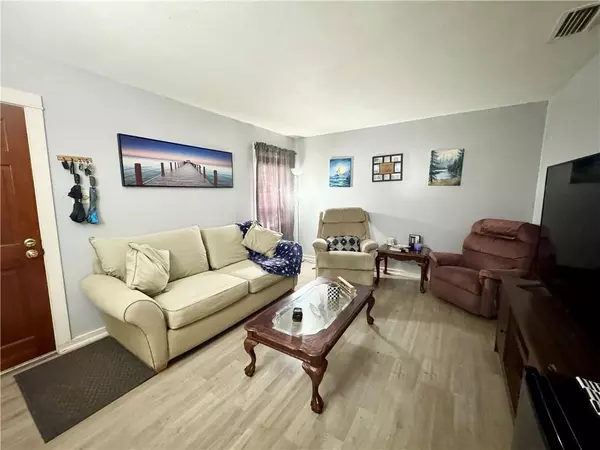 Mobile, AL 36619,6641 Merlin DR