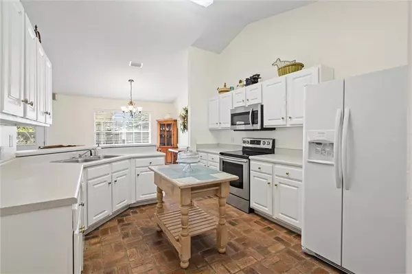 Mobile, AL 36695,8569 Anvil CT E