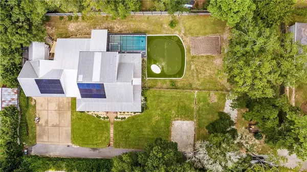 Daphne, AL 36526,703 Jordan LN