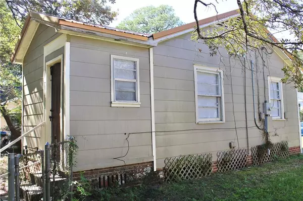 Mobile, AL 36607,62 Macks ST