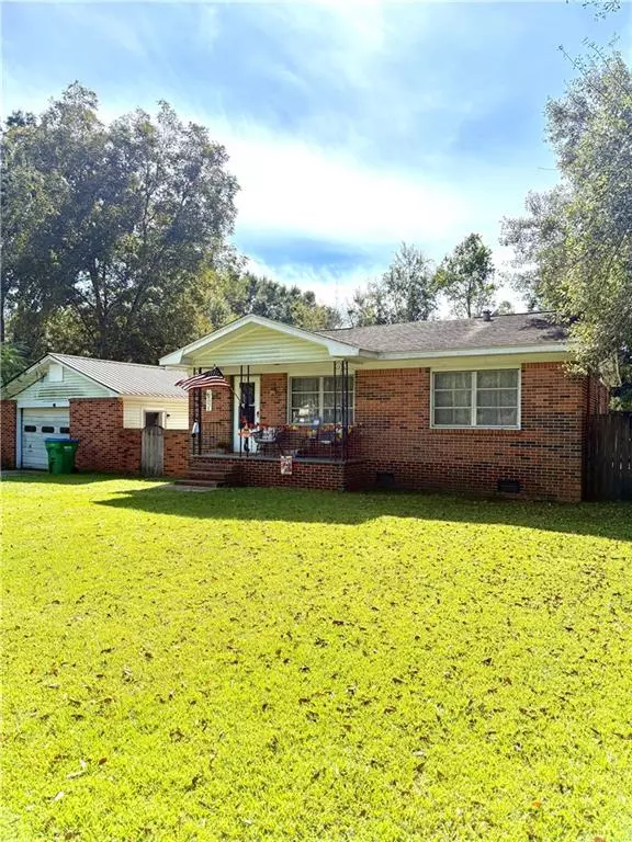 Saraland, AL 36571,323 1st AVE