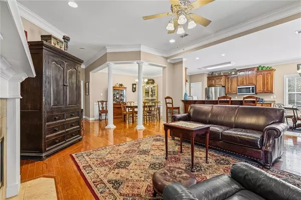 Mobile, AL 36608,6134 Venetian WAY S