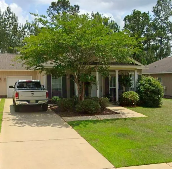 33740 Stables DR #B, Daphne, AL 36527