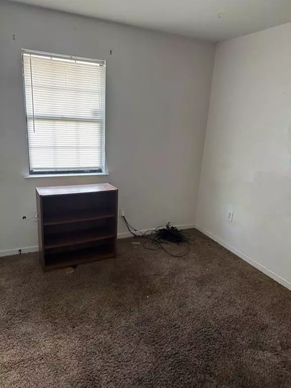 Chickasaw, AL 36611,214 3rd AVE