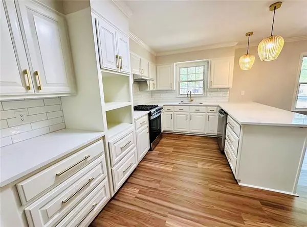 Mobile, AL 36618,3050 Lacoste RD