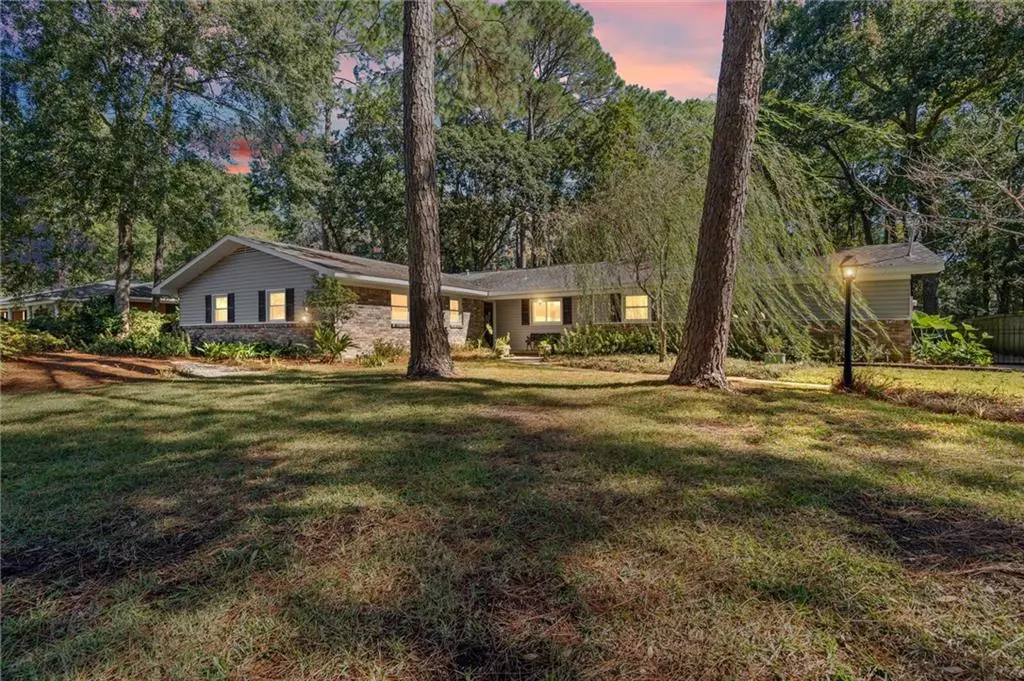 Mobile, AL 36608,109 Conway DR W