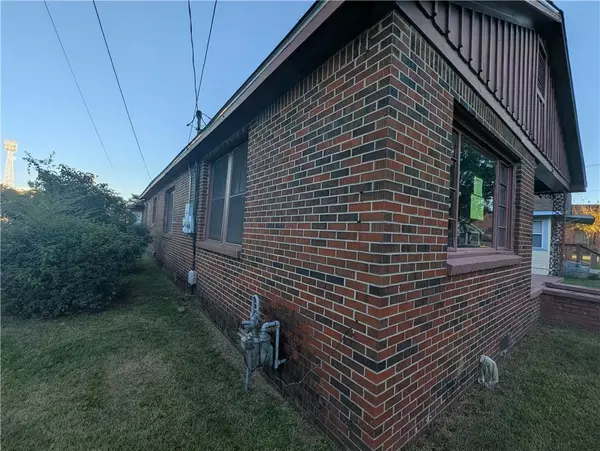 Mobile, AL 36604,551 Tisdale ST