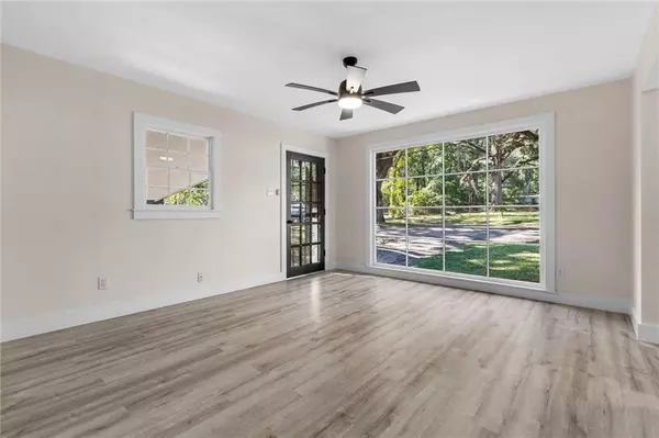 Mobile, AL 36605,2103 W Hillwood DR