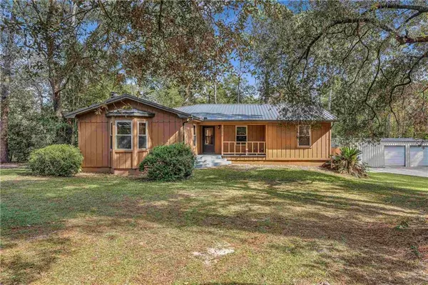 22970 River RD S, Daphne, AL 36526