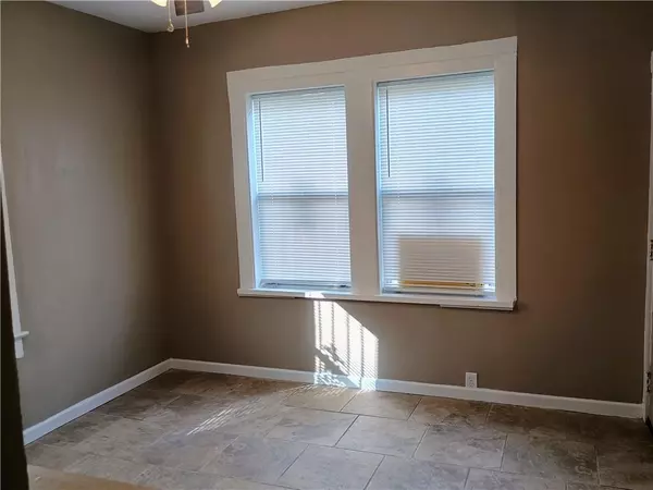 Mobile, AL 36605,1109 Preston AVE