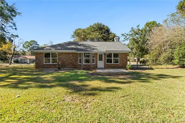 Mobile, AL 36695,1111 Valley View CT