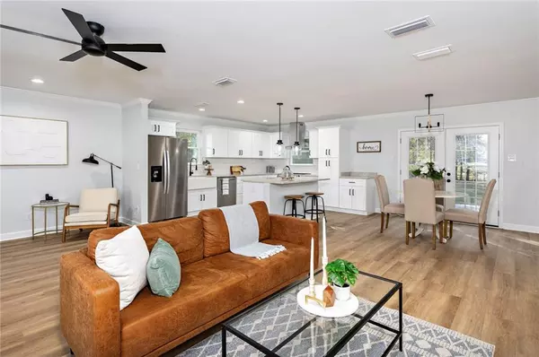 Mobile, AL 36619,6001 Camp Halls Mill RD