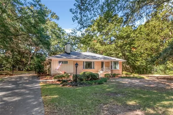 306 Thornton PL, Mobile, AL 36609