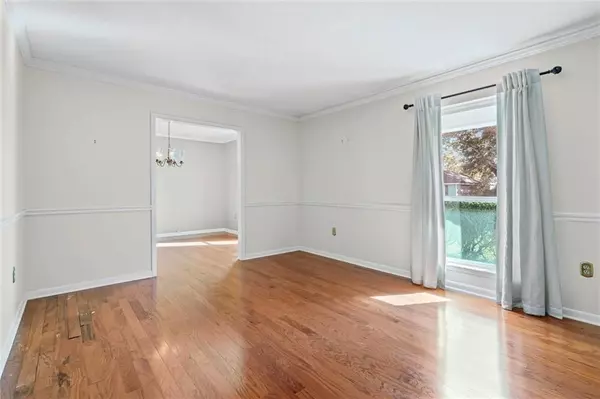 Mobile, AL 36609,6300 Christopher DR N