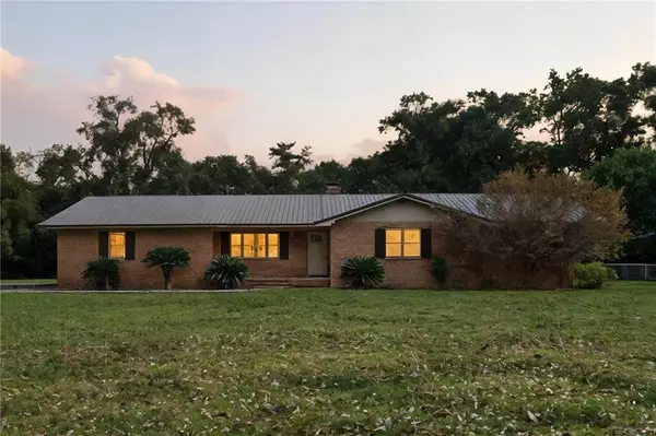 21950 County Road 49, Silverhill, AL 36576