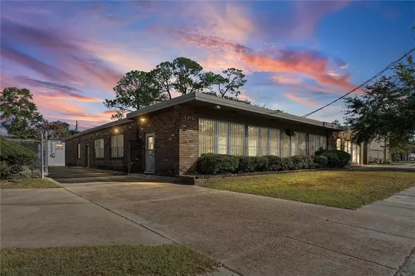 1916 Duval ST, Mobile, AL 36606