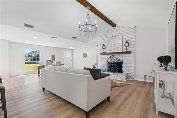 Mobile, AL 36619,4328 Hoffman RD