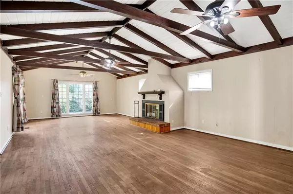 Mobile, AL 36608,61 Hillside LN S