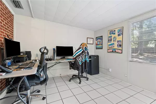 Pensacola, FL 32504,6267 Hilltop RD