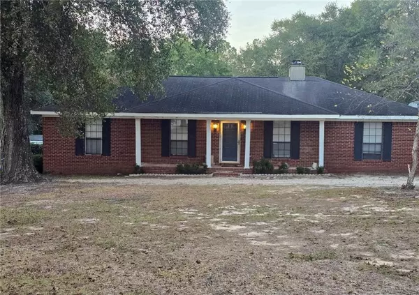 9550 Gallops Creek DR, Wilmer, AL 36587