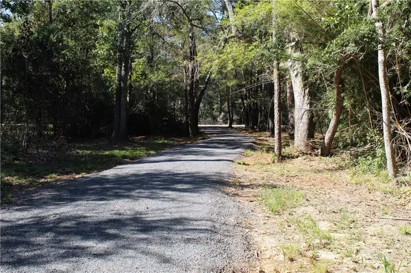 Mobile, AL 36605,6789 Bay RD