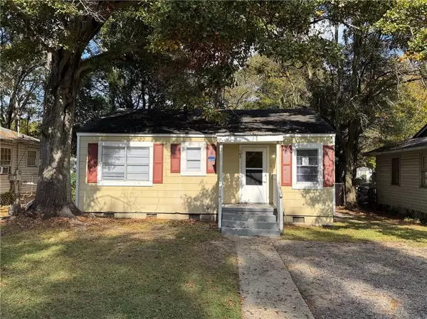 102 9th AVE, Chickasaw, AL 36611