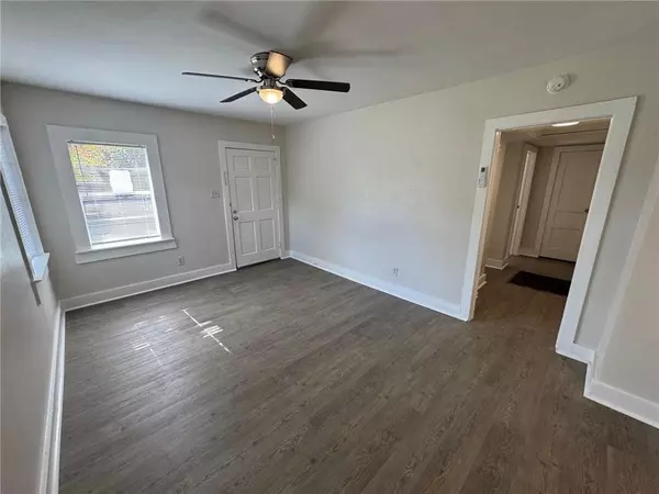 Chickasaw, AL 36611,102 9th AVE