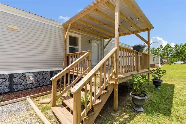 9951 March Pointe DR, Theodore, AL 36582