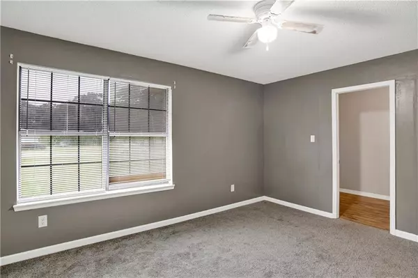 Eight Mile, AL 36613,4770 Sharpless DR E