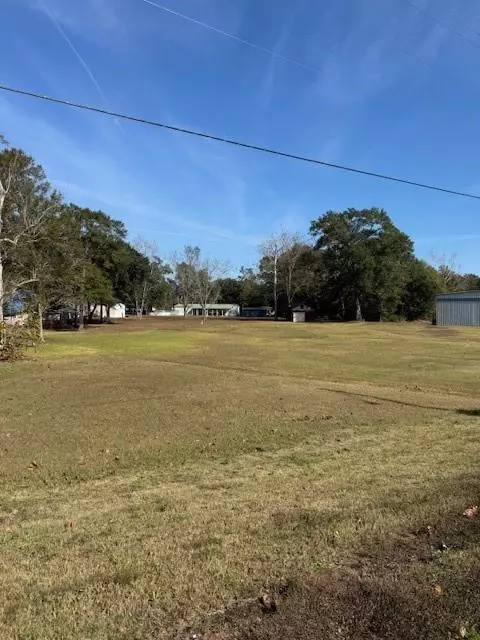 Mobile, AL 36608,8758 Tanner Williams RD