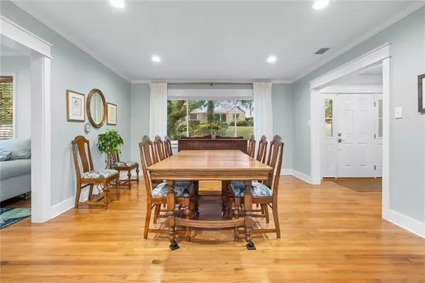 Mobile, AL 36607,2006 Levert DR N