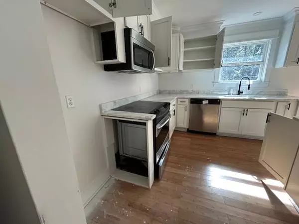 Mobile, AL 36695,7671 Creekwood DR