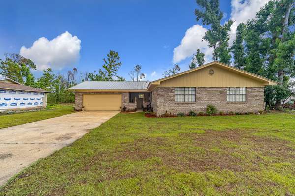 1141 Plantation DR, Callaway, FL 32404