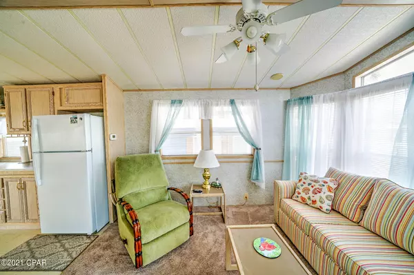 Panama City Beach, FL 32408,639 Octopus LN